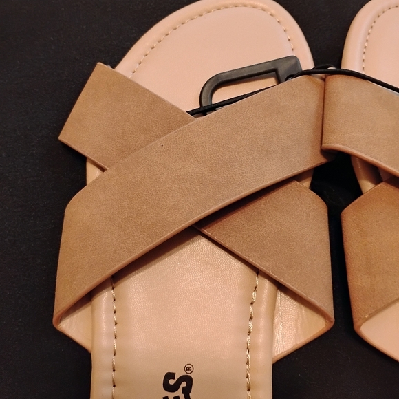 Brown Flat Sandals Minimalist Tan - Picture 4 of 6
